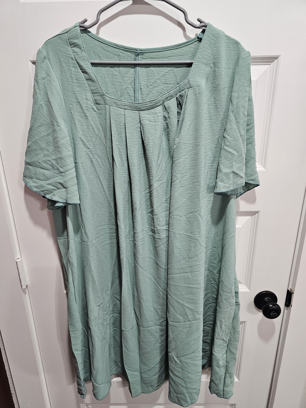 SHEIN Mint Green Pleated Midi Dress